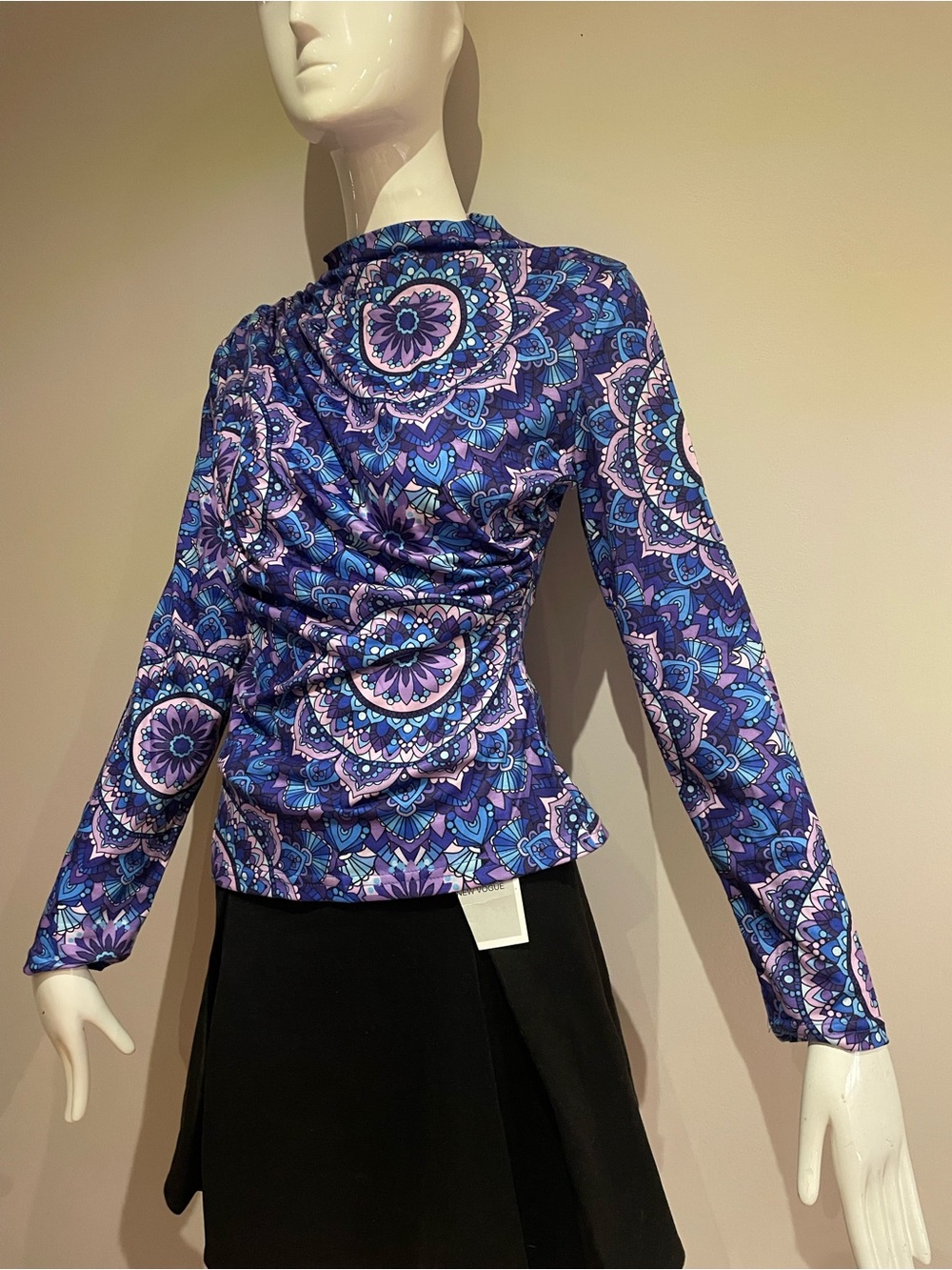 Women’s Purple Mandala Print Long-Sleeve Top